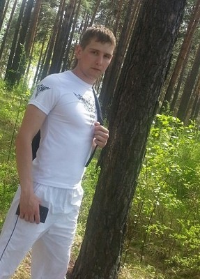 Викторович, 32, Россия, Железногорск (Красноярский край)