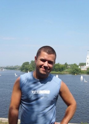 Дмитрий из Твери 43 года