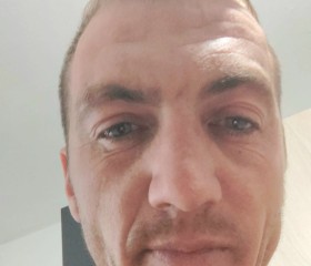 Tedi Teodor, 39, Sofia