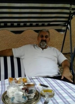 FUAD, 65, Bosna i Hercegovina, Sarajevo
