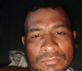 Paulo, 18, Saint-Laurent-du-Maroni