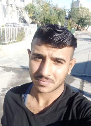 عبدالله الحزين, 21, Iraq, Baghdad