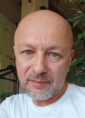 Михаэль из Москвы 52 года