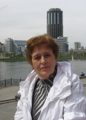 ОЛЬГА, 61, Україна, Краснодон