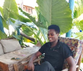 Richard, 18, Dar es Salaam