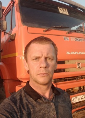 Aleksandr, 38, Russia, Perevoz