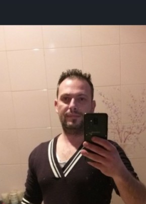 Marco, 44, Repubblica Italiana, Milano