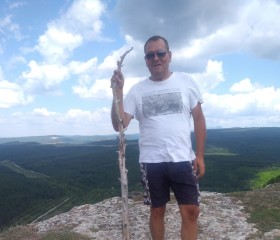 Олег, 48 лет, Севастополь