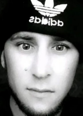 Василий из Шарыпово 33 года