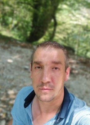 Анатолий, 38, Россия, Сочи