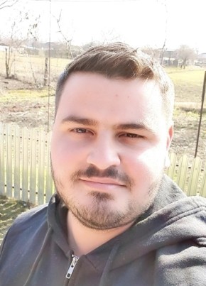 Mihai, 29, Romania, Girov