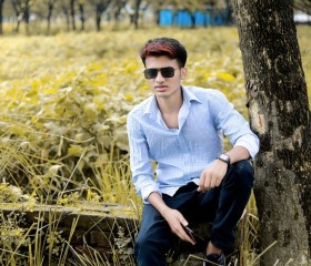 Walim, 20, Lashkar Gah