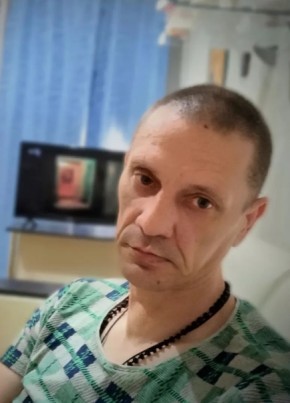 Сергей из Волгограда 45 лет