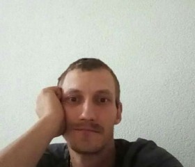 Attila, 42, Levice