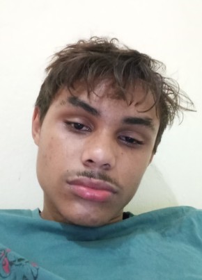 Luiz André из Brasília 18 лет
