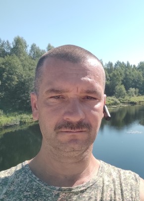 евгений, 49, Россия, Тихвин