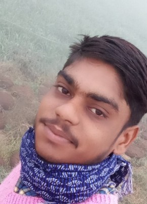 Deepak gangwer, 18, India, Milak