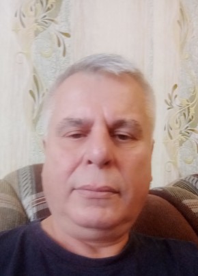 Виталий, 59, Россия, Муравленко