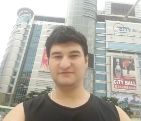 H a M z A, 29, Koch ang