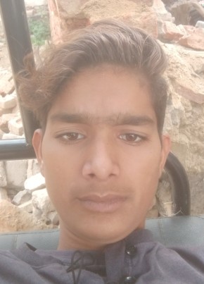 Amir khan, 18, India, Aligarh