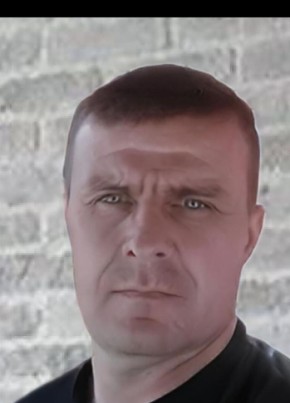 Дмитрий из Куйбышева 46 лет