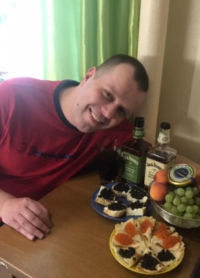 Максим из Москвы 45 лет