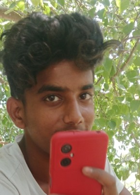 Hdjus, 18, India, Baharampur