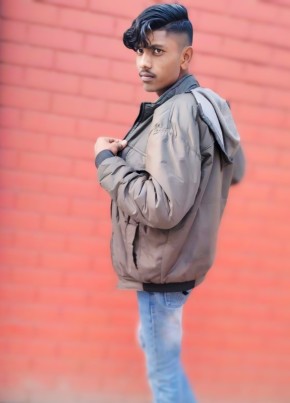 Neelesh, 18, India, Behror