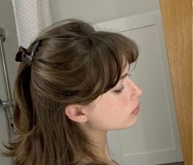 Asaly, 22, New York City