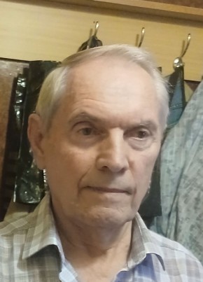 Геннадий Петров из Краснодара 66 лет