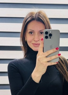 Вика из Саратова 31 год