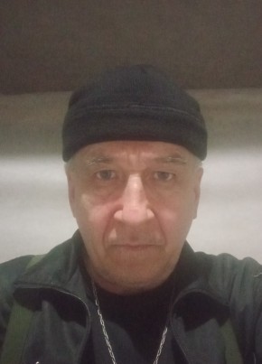 Андрей из Джанкоя 56 лет