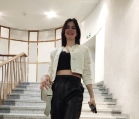 Kira, 40, Minsk