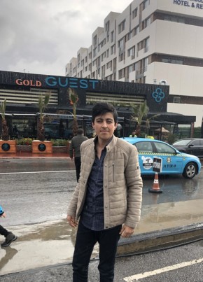 AyhanSipal, 30, Türkiye Cumhuriyeti, İstanbul