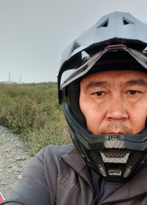 Александр из Дудинки 44 года