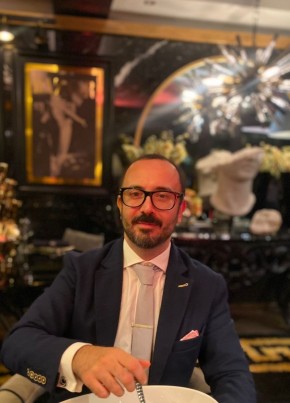 Alessandro из Montevarchi 44 года