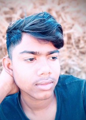 Anshu pal, 18, India, Jāis