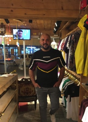 Ahmet, 34, Türkiye Cumhuriyeti, İstanbul