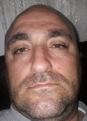 Yunus, 44, Türkiye Cumhuriyeti, İstanbul