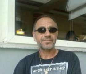 Roland, 57 лет, Durrës