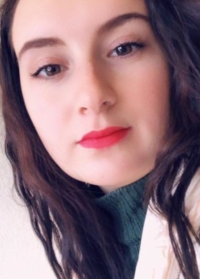 Sara, 25, République Française, Montaigu