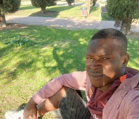 Molamin Sanyang, 21, Alcala de Henares