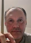Gamlet Karapetov, 50, Saint Petersburg