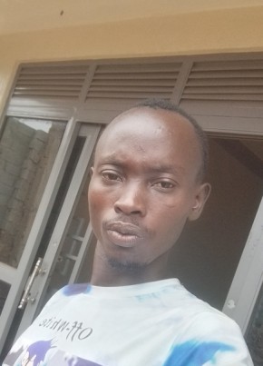 Burno moses, 23, Uganda, Kampala