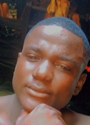 Yann, 21, Republic of Cameroon, Edéa
