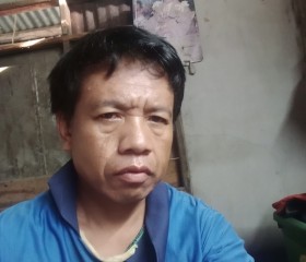 พงษ์, 44, Si Bun Rueang