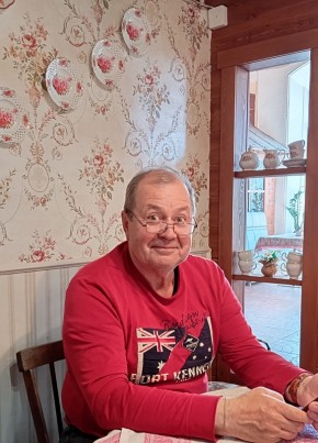 Олег из Златоуста 61 год