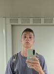 Mikhail, 18, Moscow