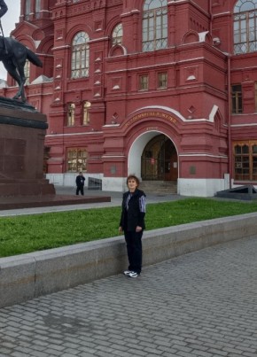 Ирина, 60, Россия, Пролетарск