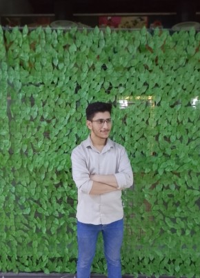 اسمي محمد из Beli Manastir 18 лет